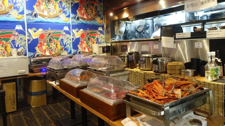 Japanese spider crabs are on display at an all-you-can-eat buffet in Shibuya, Tokyo. (Rinka Tonsho / CNN via CNN Newsource)