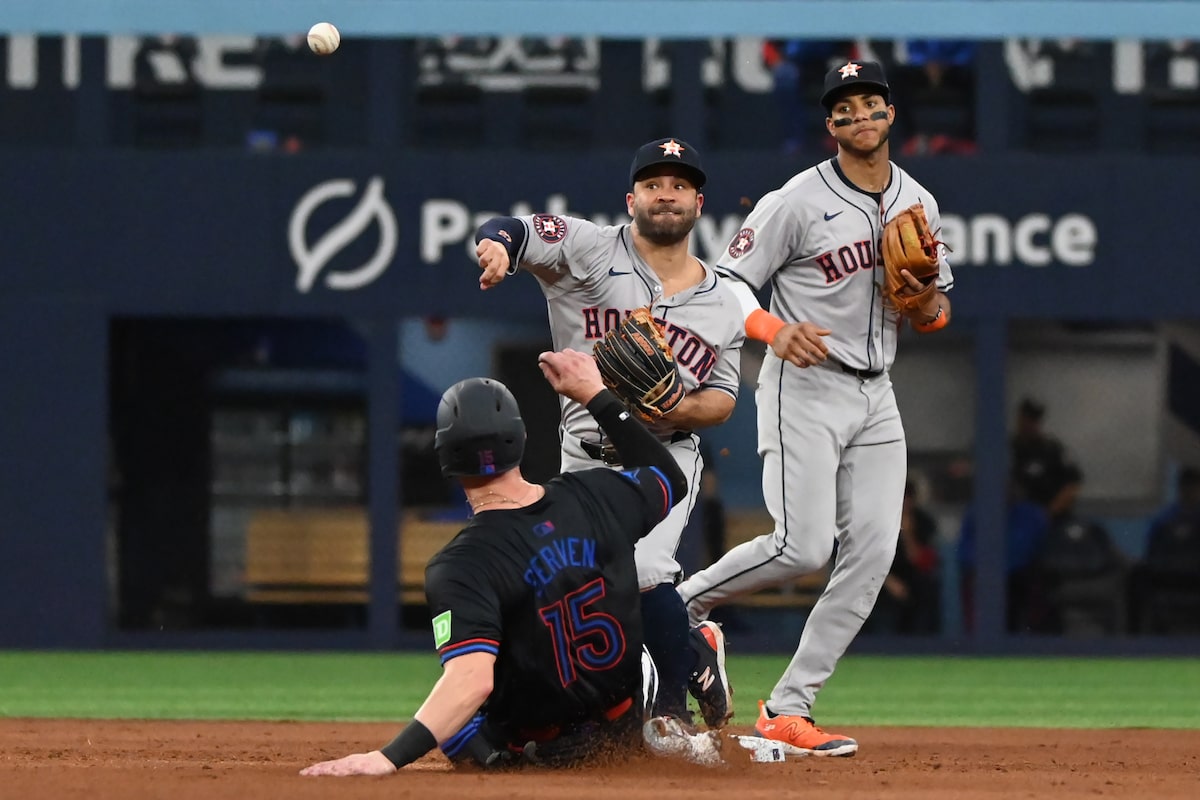 Les trois points produits d'Alvarez permettent aux Astros de battre les Jays 9-2 ; Guerrero a une séquence de neuf coups sûrs