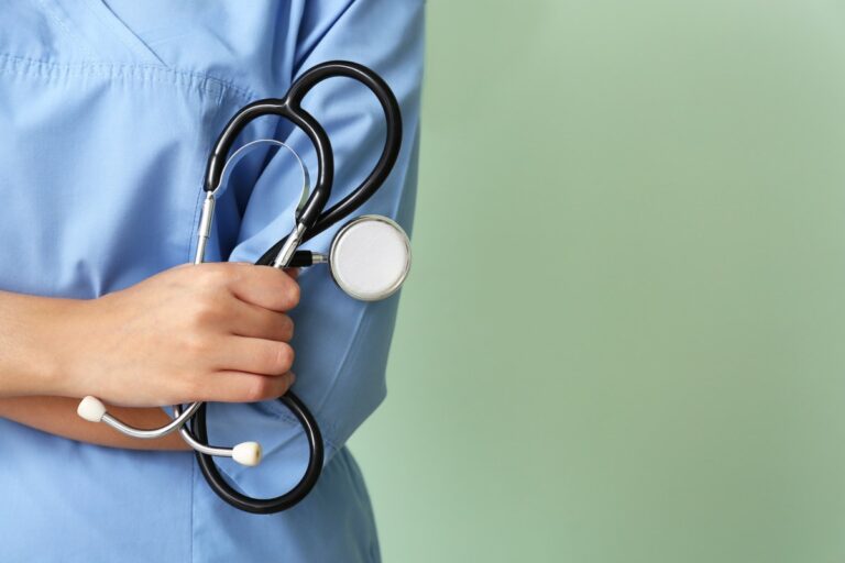 L'hôpital de Kirkland Lake offre une prime de recommandation de 2 000 $ pour les postes difficiles à pourvoir