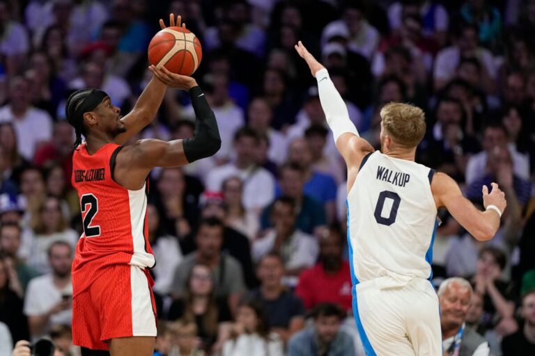 Shai Gilgeous-Alexander fait preuve de sa célébrité et joue avec brio dès le début des Jeux olympiques pour le Canada