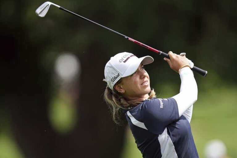 Stéphanie Kyriacou prend la tête du troisième tour de l'Evian Championship