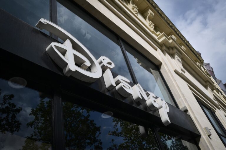Un groupe de hackers affirme avoir divulgué des messages Slack internes de Disney en raison de problèmes d'IA