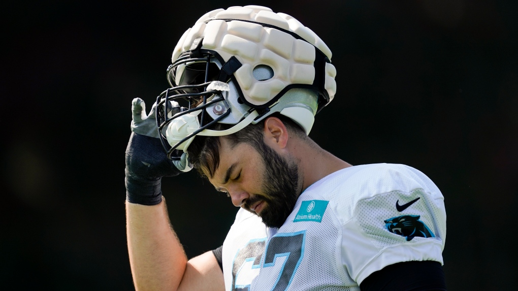 Les casquettes Guardian préviennent les blessures à la tête liées au football et gagnent en popularité