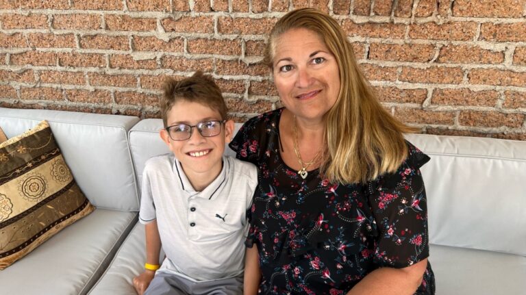 Après plusieurs opérations à cœur ouvert, un garçon montréalais de 10 ans est prêt à entrer en sixième année en courant