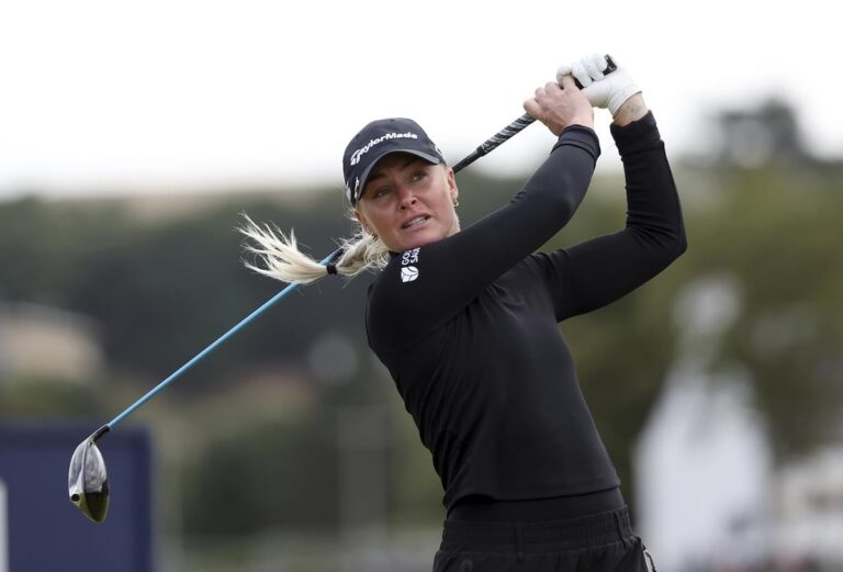 Charley Hull réalise un 67 en tête du Women's British Open balayé par le vent, Nelly Korda est à un point