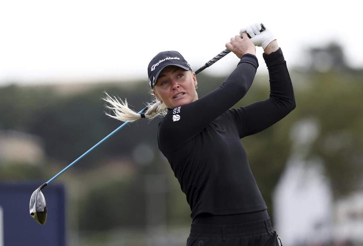 Charley Hull réalise un 67 en tête du Women's British Open balayé par le vent, Nelly Korda est à un point