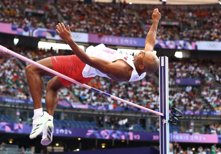 Damian Warner occupe la quatrième place après la première journée de décathlon, mais ne perd pas espoir de sitôt
