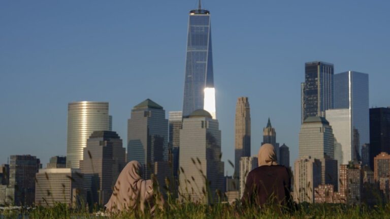 Des hauts fonctionnaires se réunissent pour discuter du « somptueux » condo du consul général du Canada à New York