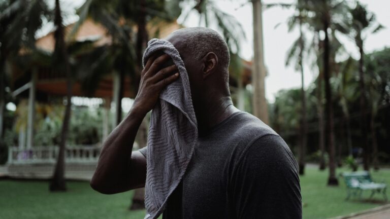 Cooling fabrics are not a new invention, but past designs have often involved rigid structures, complex manufacturing processes and electrical components (Pexels)