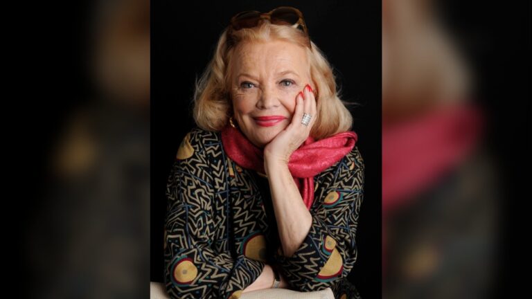 Actor Gena Rowlands poses for a portrait at the London West Hollywood hotel in West Hollywood, Calif., on Dec. 4, 2014. (Chris Pizzello/Invision/AP file)