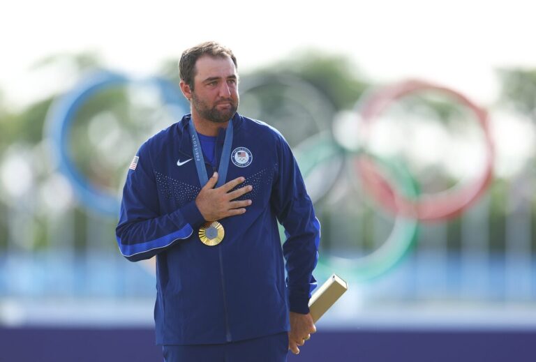 JO de Paris : Scheffler égale le record du parcours et remporte l'or en golf
