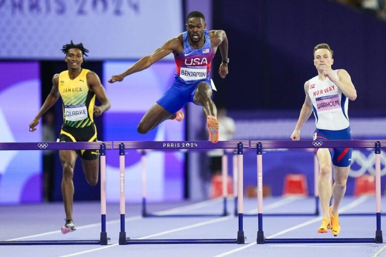 JO de Paris ; l'Américain Rai Benjamin bat le recordman du monde Karsten Warholm pour l'or du 400 m haies