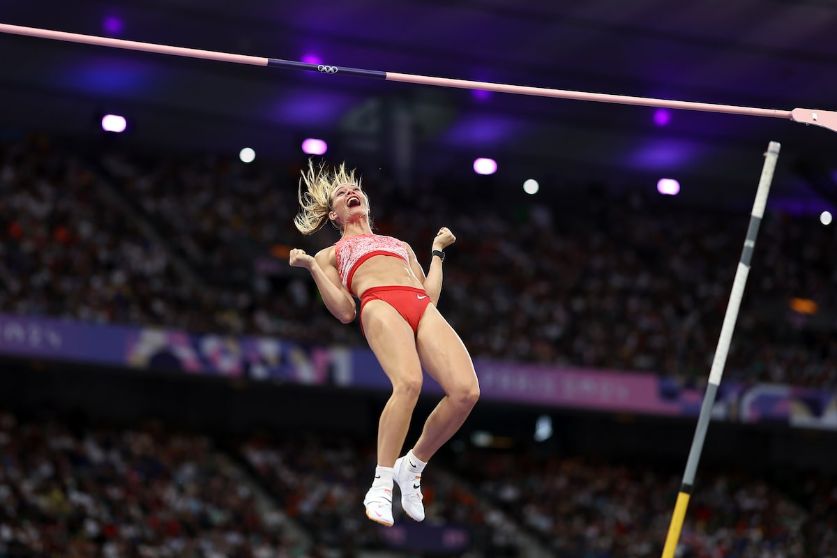 Jeux olympiques de Paris : la Canadienne Alysha Newman triomphe des échecs et remporte le bronze au saut à la perche féminin