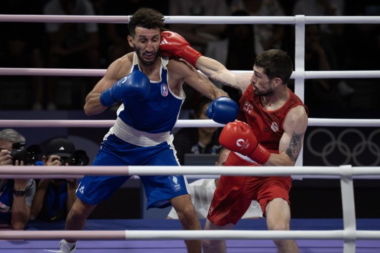 Jeux olympiques de Paris : le Canadien Wyatt Sanford remporte le bronze en boxe masculine dans un tournoi éclipsé par une controverse sur le genre