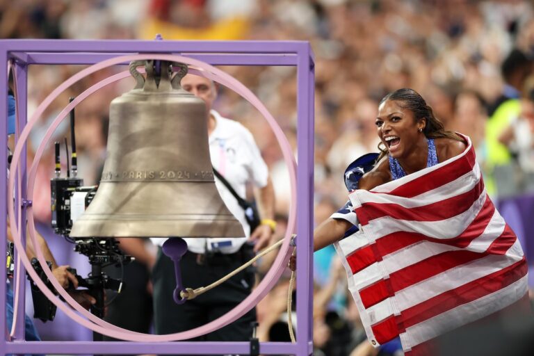Jeux olympiques de Paris : les origines du battage médiatique et du tintement de cloches géantes, les nouvelles innovations déroutantes et amusantes des Jeux