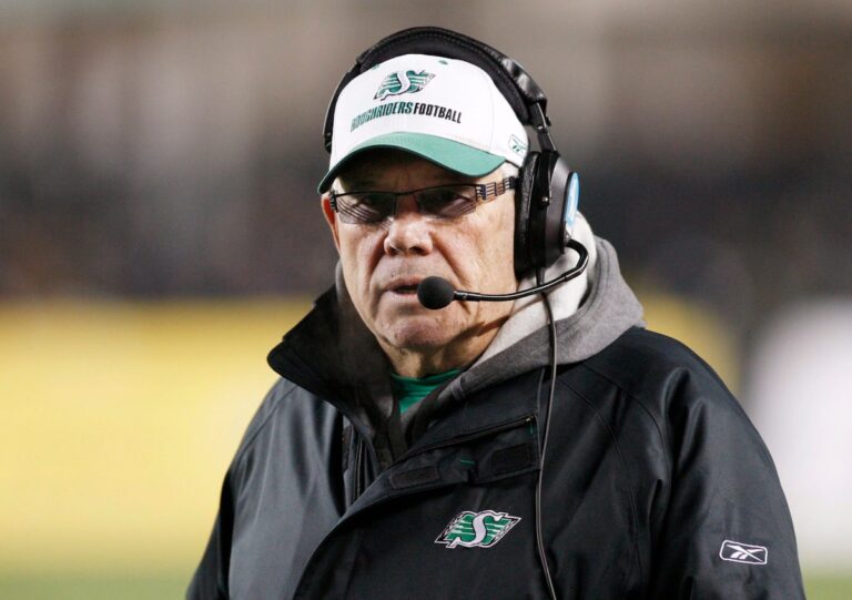 Ken Miller, ancien entraîneur-chef des Roughriders de la Saskatchewan, est décédé à l'âge de 82 ans