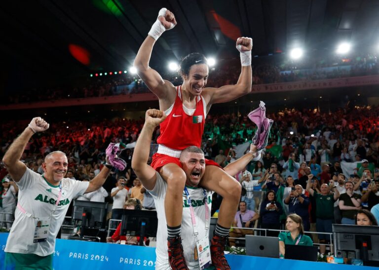 L'Algérienne Imane Khelif remporte l'or en boxe par décision unanime face à la Chinoise Yang Liu