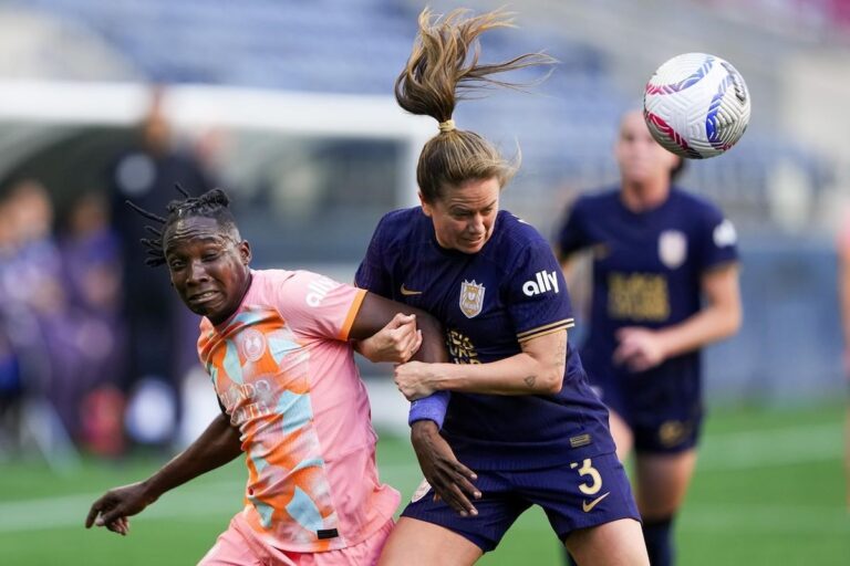 La NWSL conclut une nouvelle convention collective qui ajoute plus d'argent pour les joueurs et met fin au repêchage