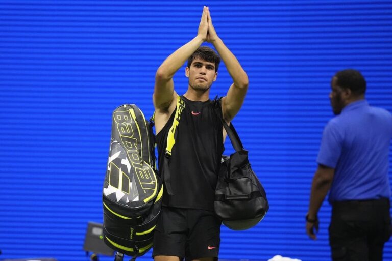 La défaite surprise de Carlos Alcaraz à l'US Open face à Botic van de Zandschulp soulève des questions