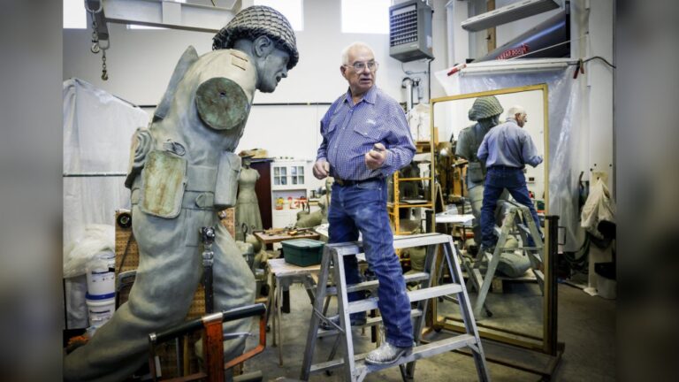 « La perfection est suffisante » : un couple de sculpteurs revient sur 54 années de travail