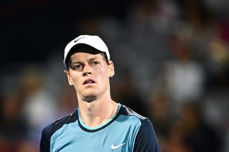 La star du tennis Jannik Sinner a été testée positive à un stéroïde à deux reprises, mais ne sera pas suspendue