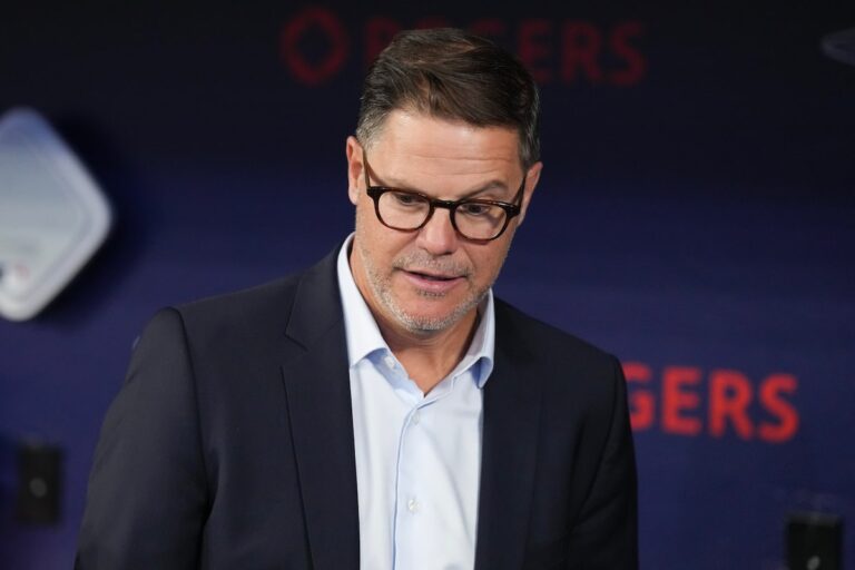 Le directeur général Atkins considère que les changements d'effectifs des Jays font partie du processus de « réorganisation »
