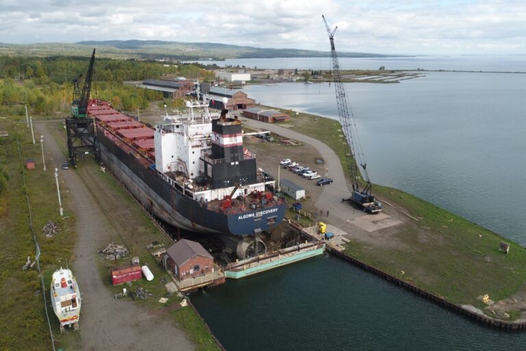 Le propriétaire du chantier naval de Thunder Bay obtient 10 millions de dollars pour former ses employés