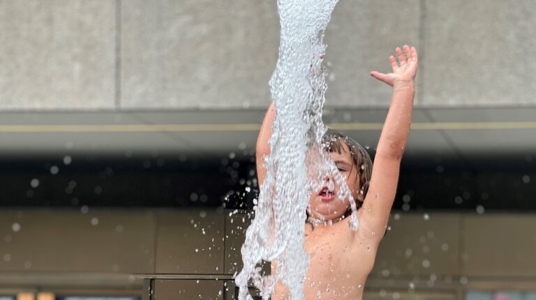Le temps chaud et humide persiste à Montréal et à Québec
