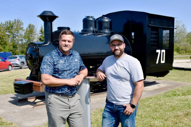 Le train de Timmins reprend sa route, un projet qui suscite un flot de souvenirs
