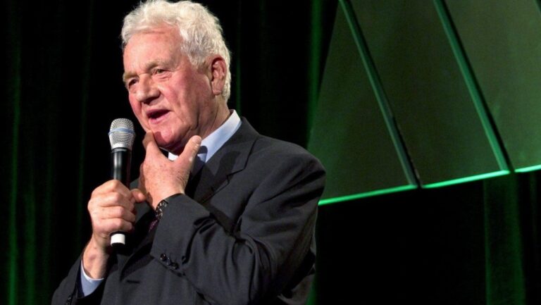 Le tribunal entend les arguments dans le procès civil intenté par la petite-fille de Frank Stronach