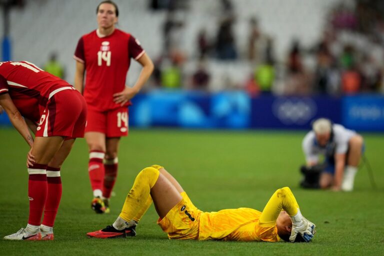 L'élimination épargne pour l'instant le pire du scandale d'espionnage à l'équipe de soccer féminin du Canada