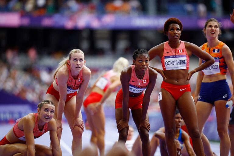 L'équipe canadienne féminine du relais 4x400m se classe sixième aux Jeux olympiques de Paris