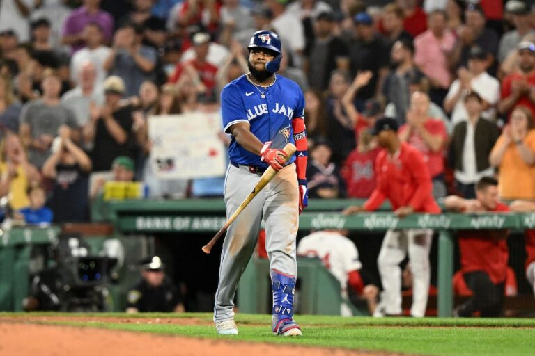 Les Blue Jays s'inclinent 6-3 face aux Red Sox, mettant fin à une séquence de cinq victoires consécutives