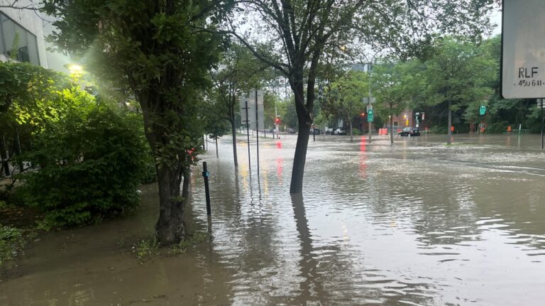 Les autorités de Montréal savaient que la conduite d'eau était « vulnérable », l'analyse est toujours en cours