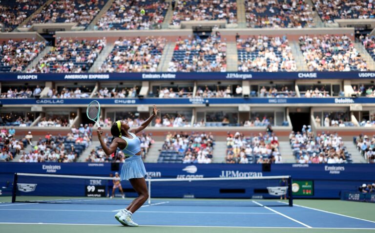 Les fans de l'US Open peuvent se déplacer dans les tribunes et n'ont pas besoin d'attendre les changements pour entrer ou sortir