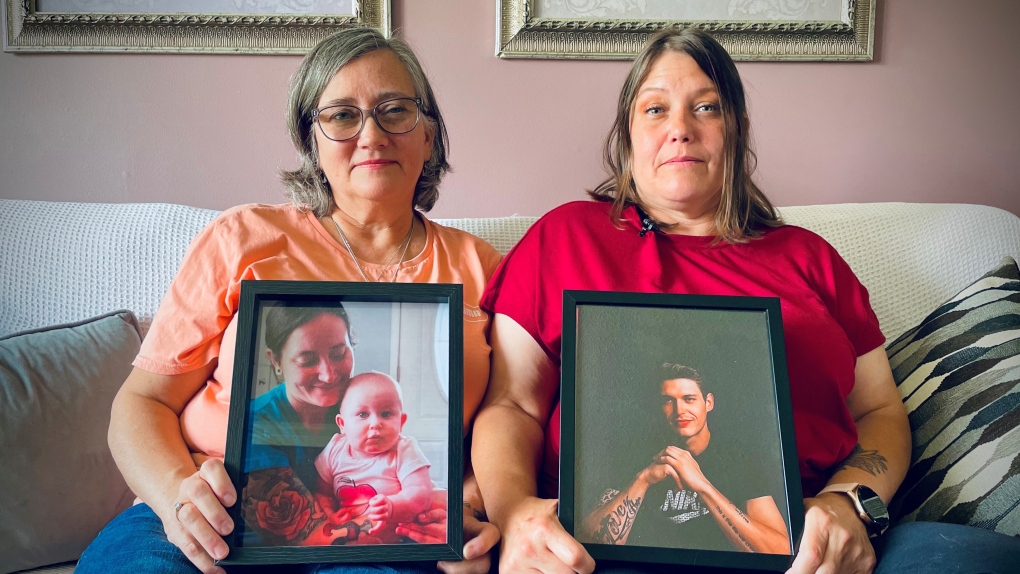 Les mères du comté de Brant, en Ontario, veulent du changement après la mort de leurs enfants suite à une surdose de drogue