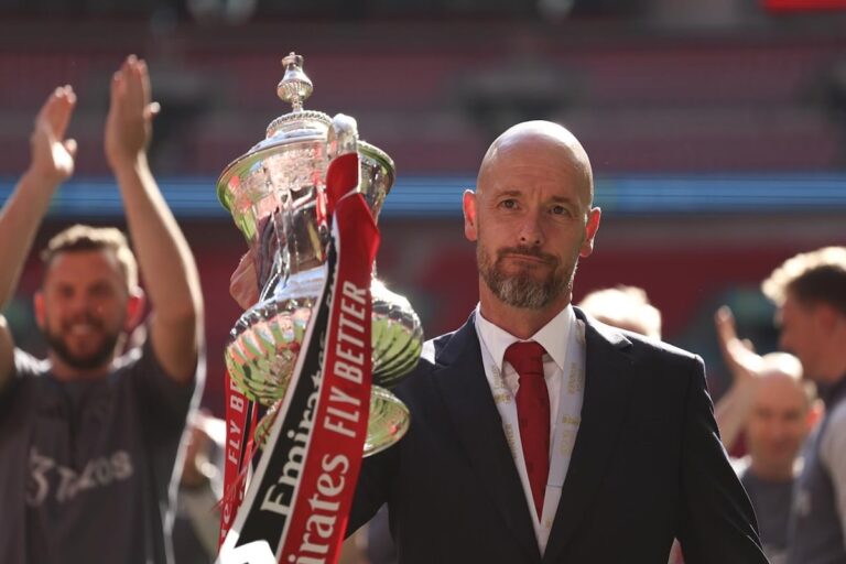 Manchester City fait face à une saison tumultueuse dans sa tentative de conserver son statut de roi de la Premier League