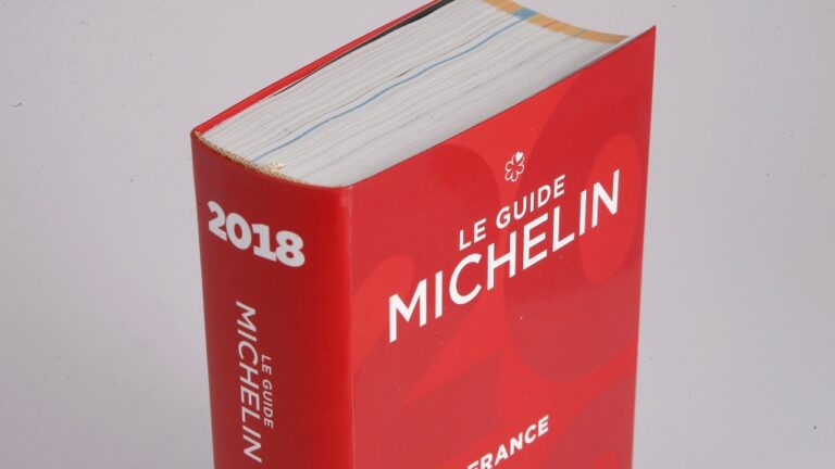 Préparez-vous gourmands! Le guide Michelin arrive au Québec en 2025