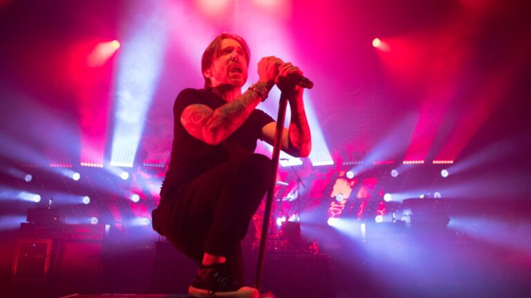 Un fan du concert de Billy Talent raconte le chaos, le « coup de poing » et « un sacré spectacle »