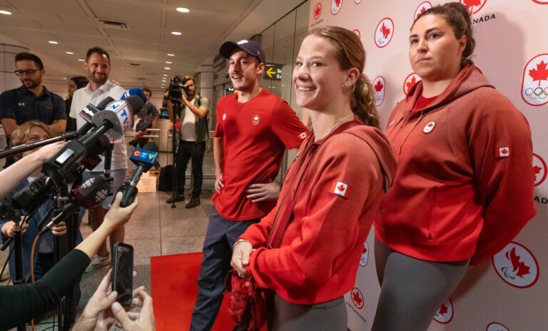 Un retour triomphal pour les athlètes canadiens