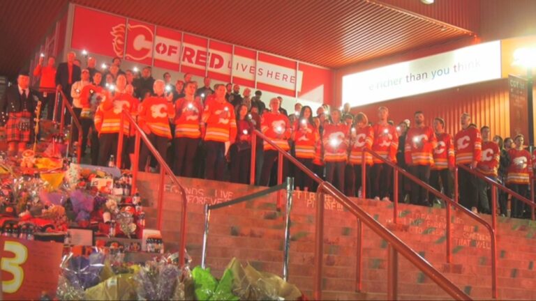 Les Flames de Calgary organisent une veillée funèbre pour rendre hommage à Johnny et Matthew Gaudreau