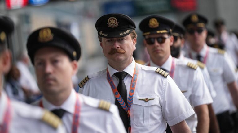 Air Canada fait pression pour une intervention du gouvernement alors que les négociations collectives se poursuivent