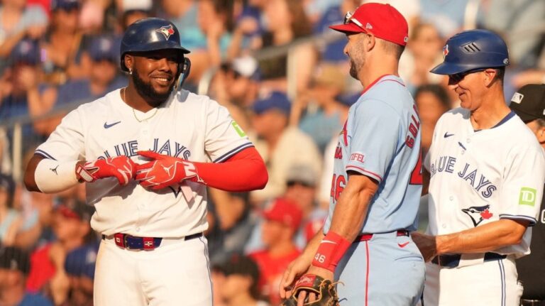 Berrios brille, Guerrero enregistre son 500e point produit en carrière alors que les Blue Jays écrasent les Cardinals 7-2