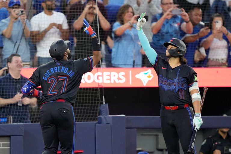 Cinq points de discussion à l'approche de l'intersaison pour les Blue Jays de Toronto