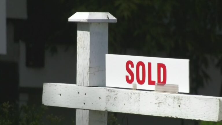 Comportement « prédateur » : un agent immobilier a manipulé une cliente pour qu'elle vende sa maison, selon un organisme de réglementation de la Colombie-Britannique