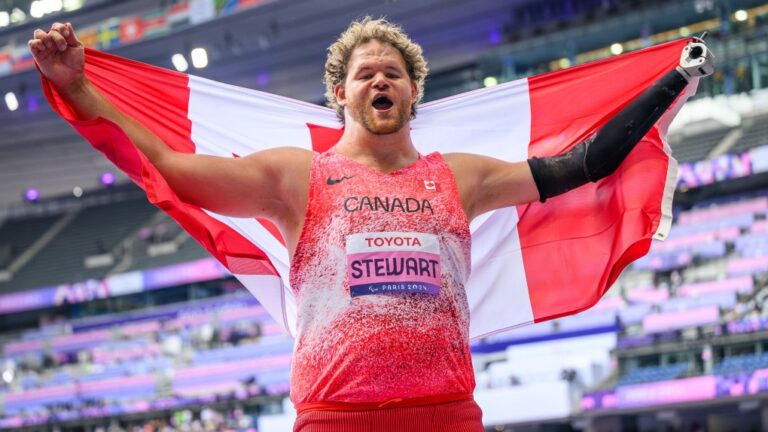 Greg Stewart, de la Colombie-Britannique, récidive en tant que champion du lancer du poids aux Jeux paralympiques