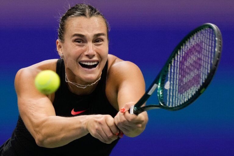 Jessica Pegula bat Karolina Muchova et affrontera Aryna Sabalenka en finale féminine