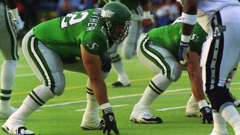L'ancien pilote des Roughriders Ben Fairbrother est décédé après un accident de moto à Edmonton