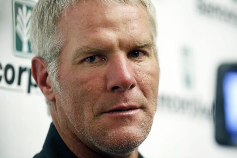 L'ancien quarterback des Packers Brett Favre dit être atteint de la maladie de Parkinson