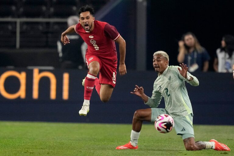 Le Canada et le Mexique font match nul 0-0 lors d'un match amical international de soccer masculin